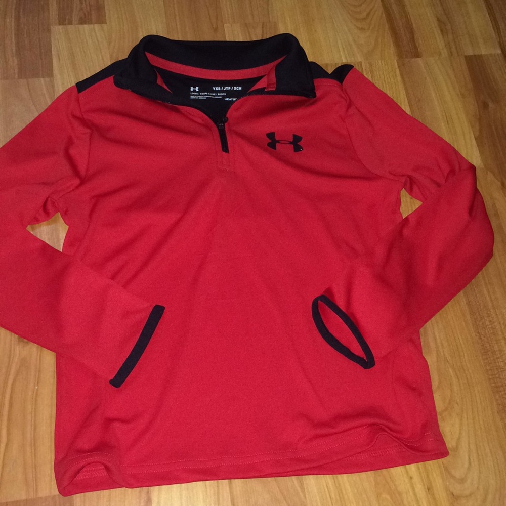 Under armour pull over